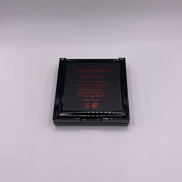 YBF Your Best Friend Neutralizing Face Pressed Powder - Picture 3 of 6